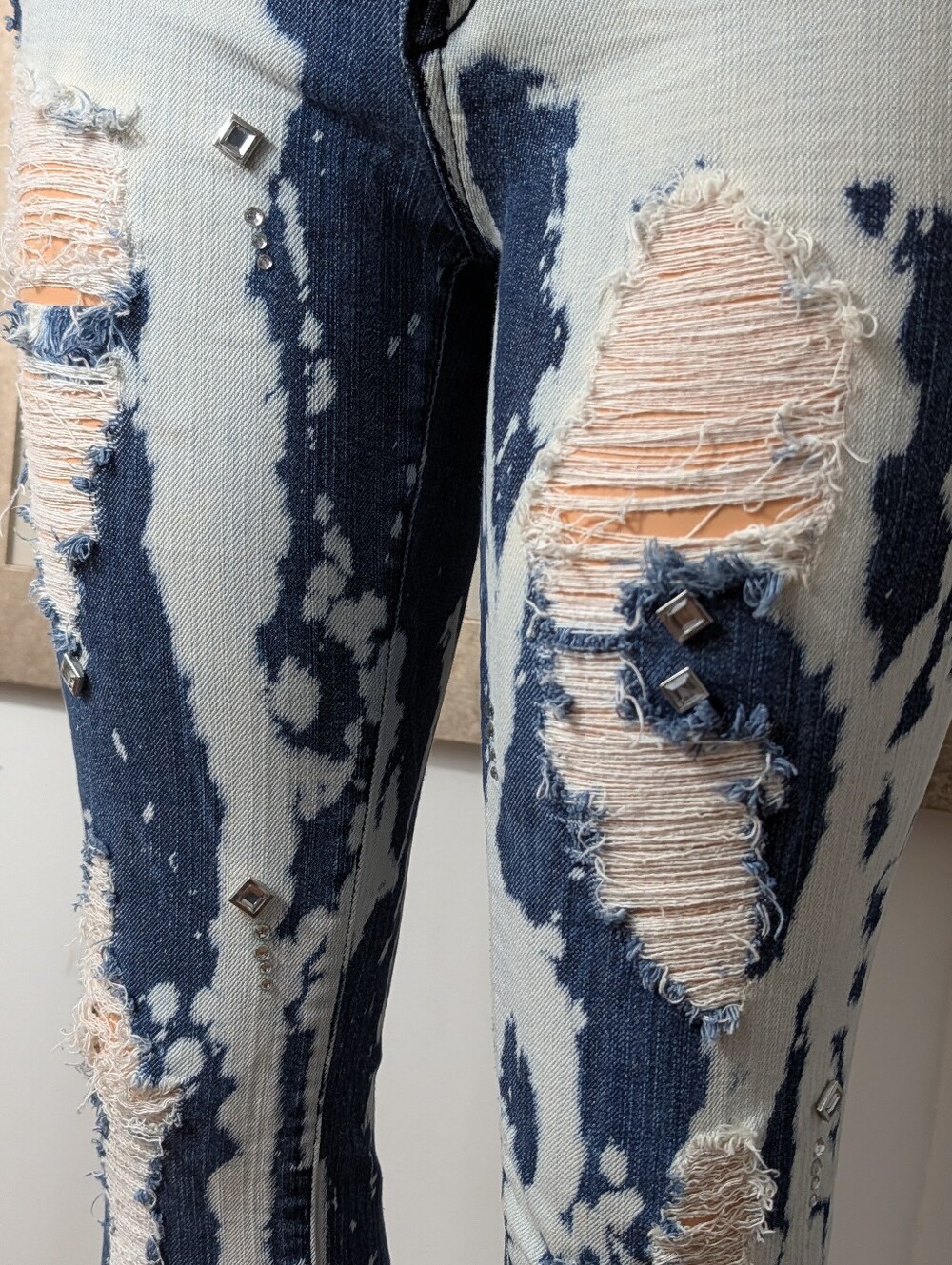 Encore Studed Skinny Jeans punk rock/goth style acid-washed bleached Size 5 - Picture 3 of 10